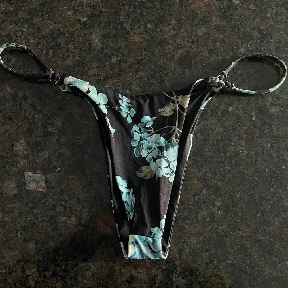 Frankies Bikinis Janielle Floral Bikini Bottom